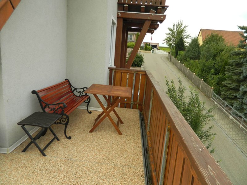 Balkon in Richtung Nordost, hier geht die Sonne auf.